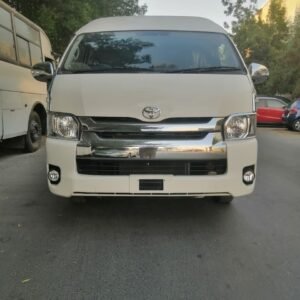 Toyota hiace commuter Diesel 2018